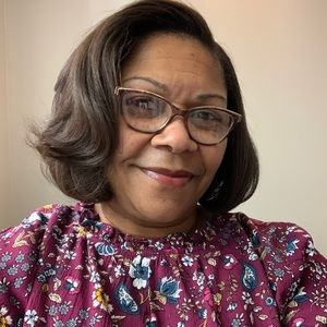 Meet your Posher, Monica